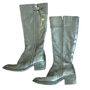 BORN Knee High Black Leather Riding Boots Size Zip Size 7.5